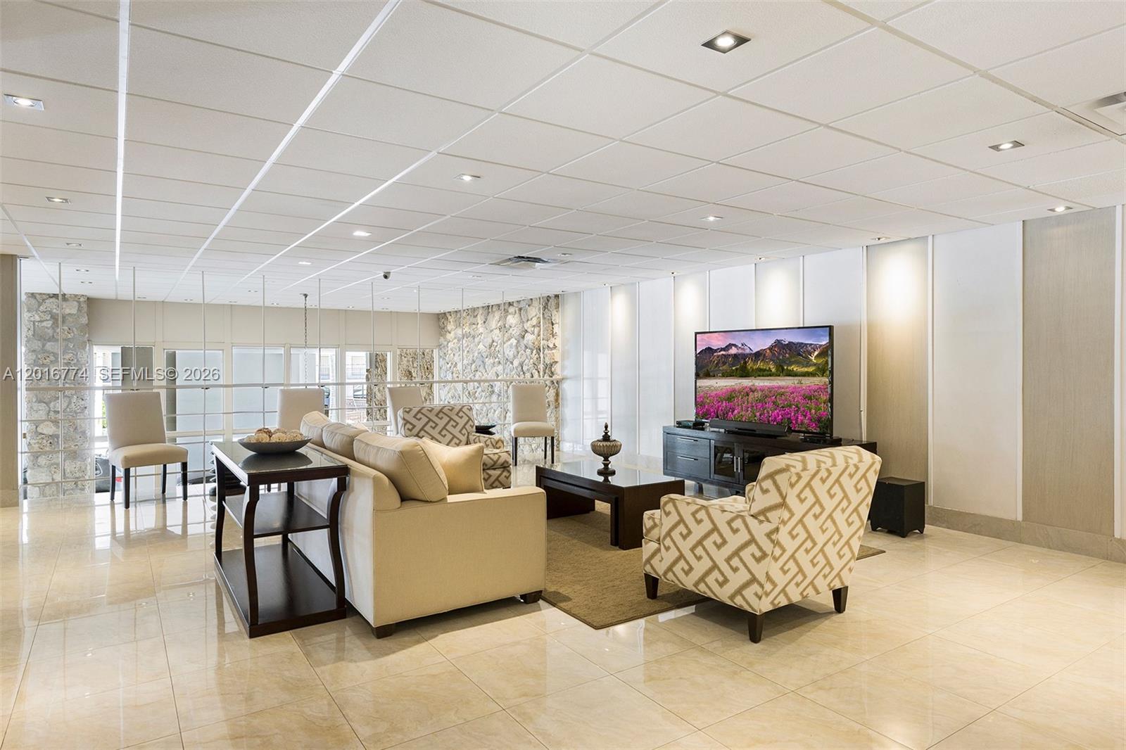 3111 N Ocean Dr #1110, Hollywood FL 33019