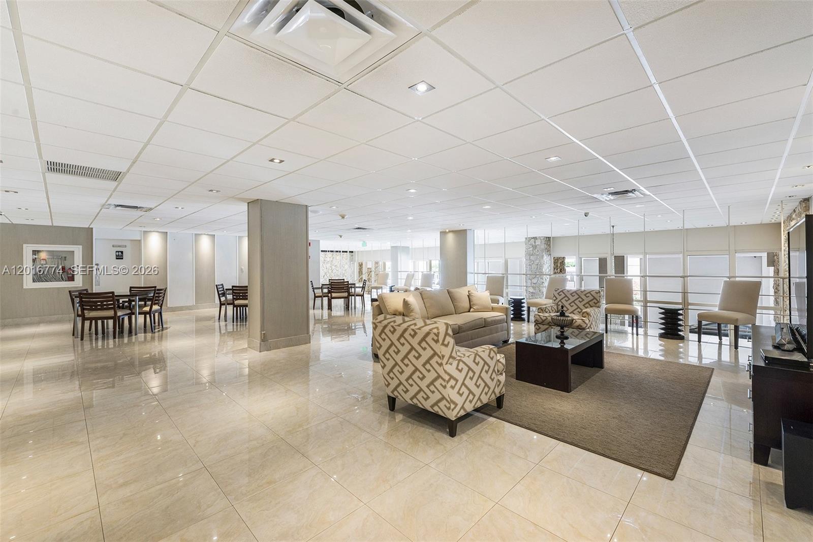 3111 N Ocean Dr #1110, Hollywood FL 33019