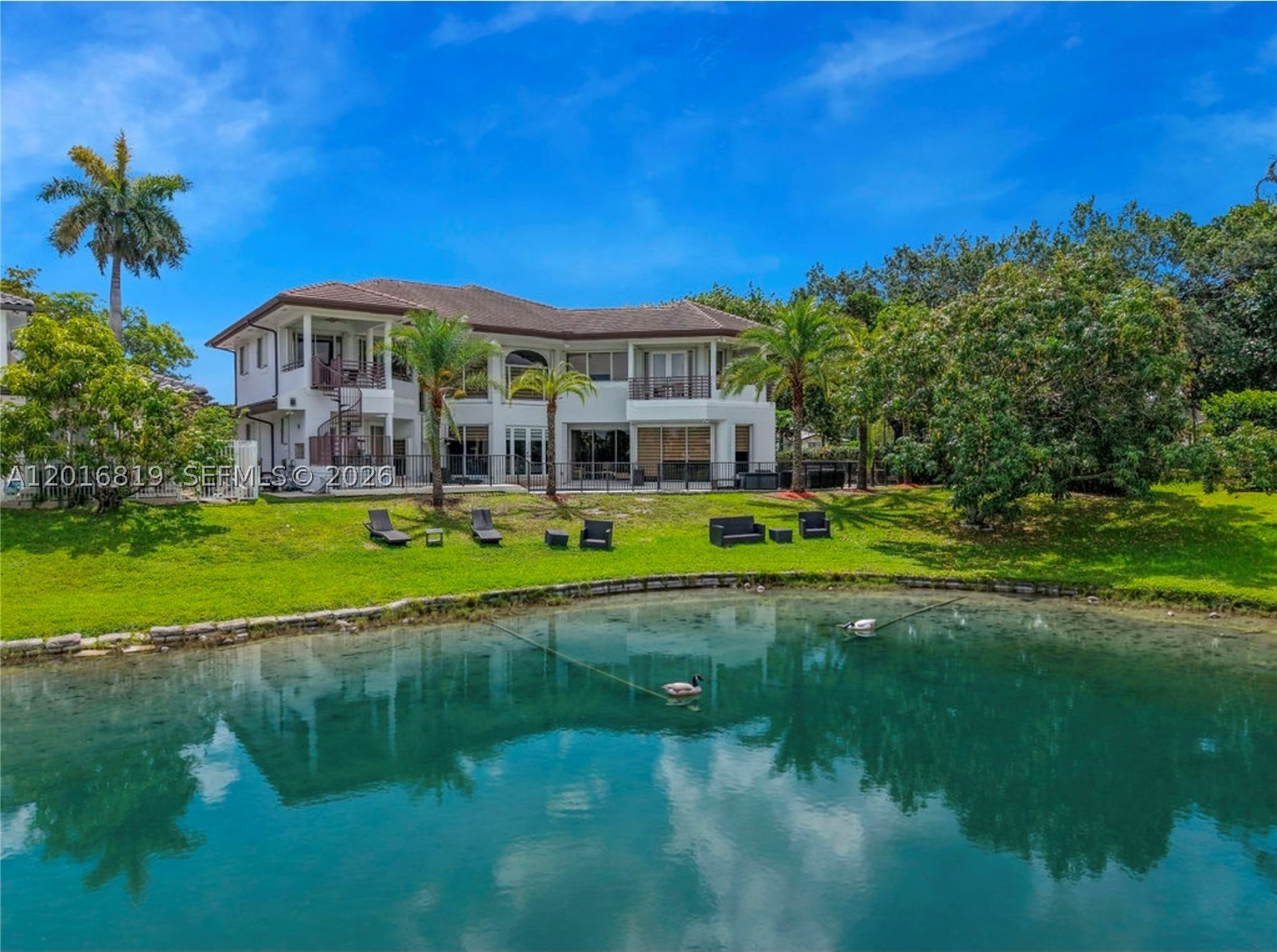 14332 Ardoch Pl, Miami Lakes FL 33016