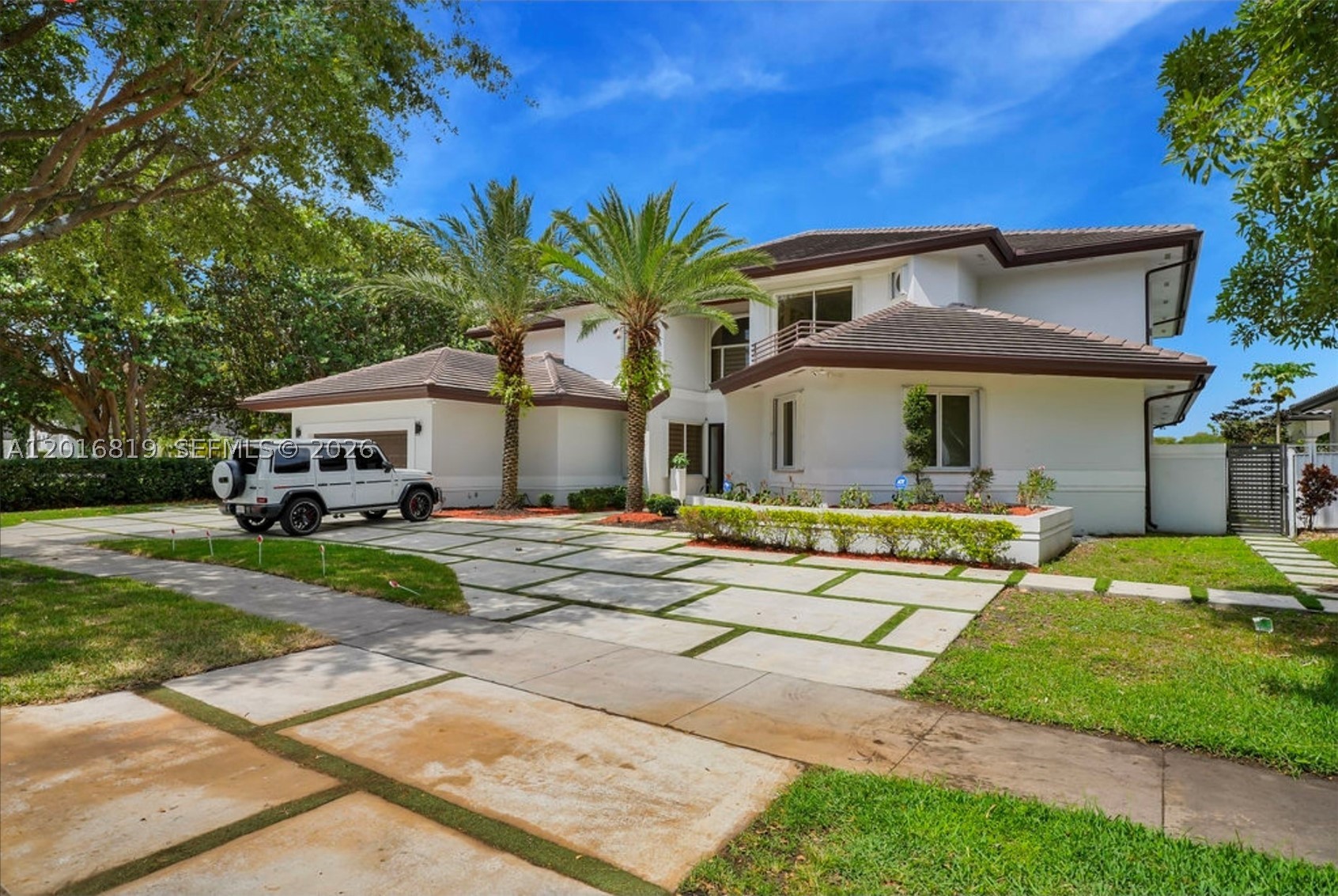14332 Ardoch Pl, Miami Lakes FL 33016