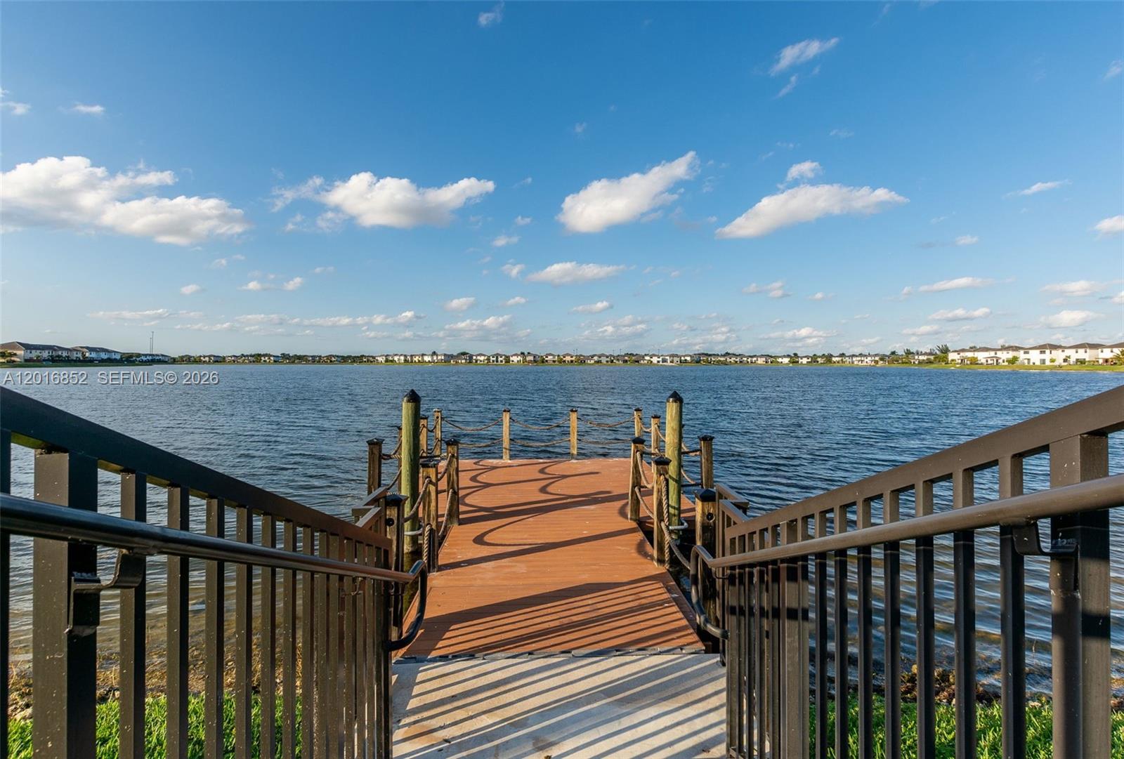 8915 NW 161st Ter, Miami Lakes FL 33018