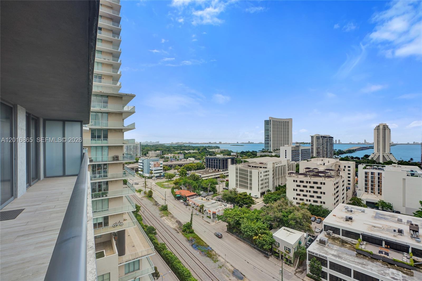 121 NE 34th St #1406A, Miami FL 33137