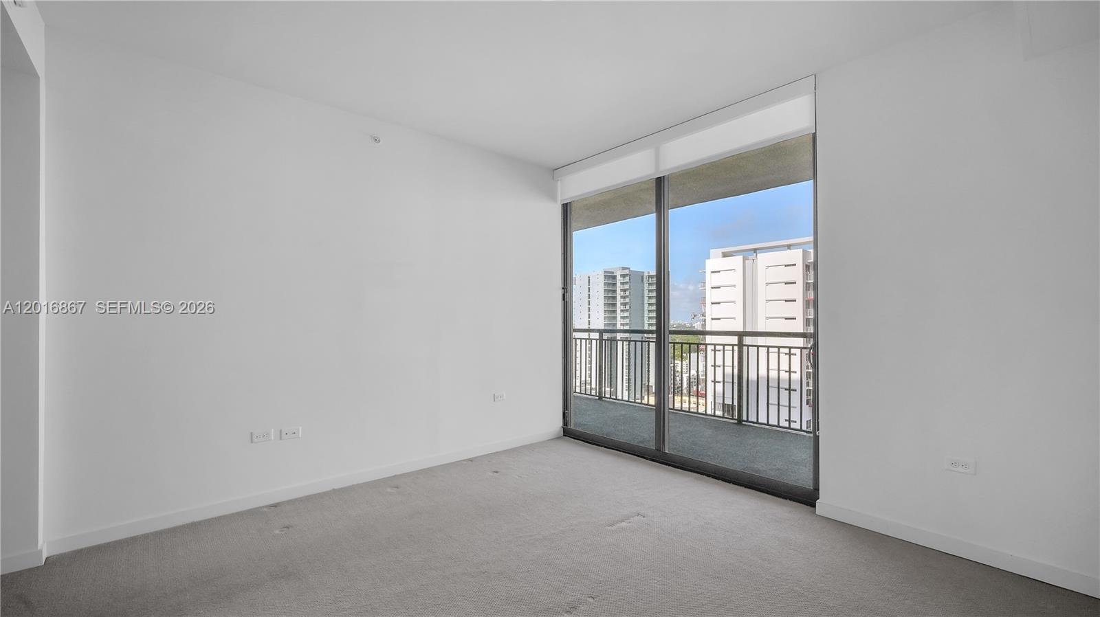 999 SW 1st Ave #2009, Miami FL 33130