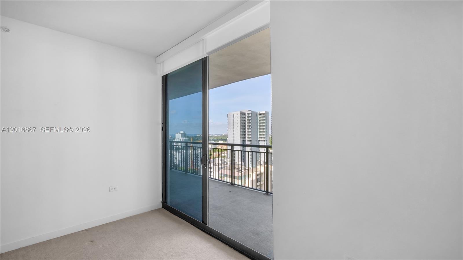 999 SW 1st Ave #2009, Miami FL 33130