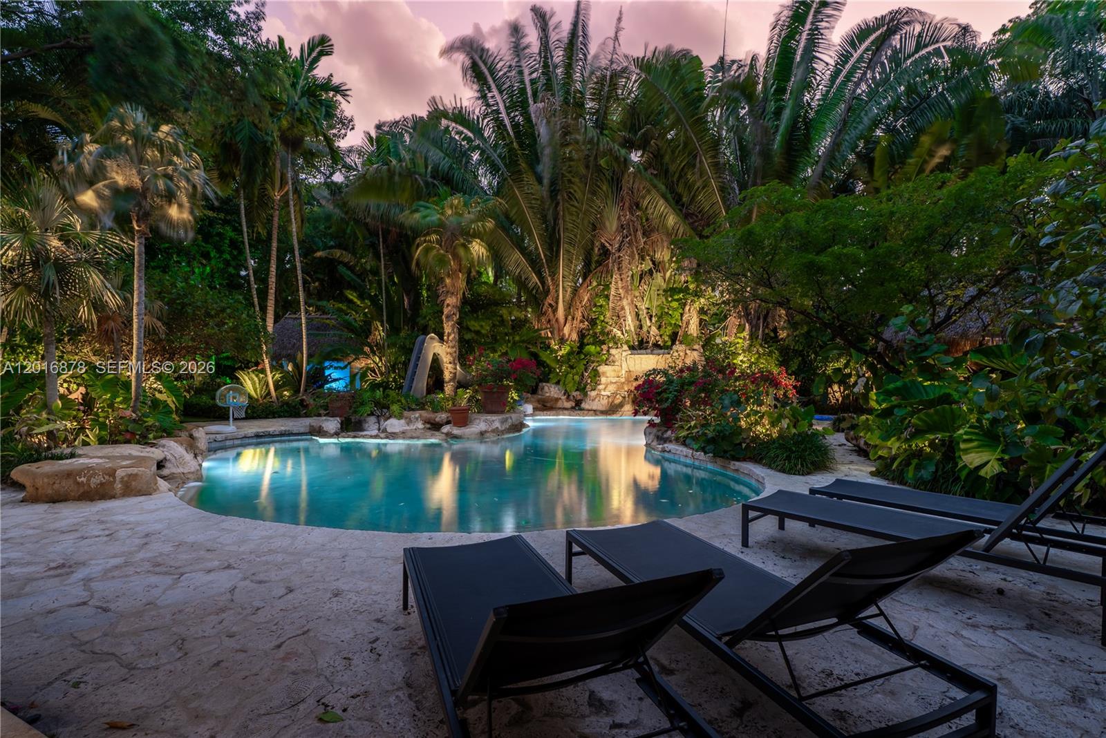 8550 Old Cutler Rd, Coral Gables FL 33143
