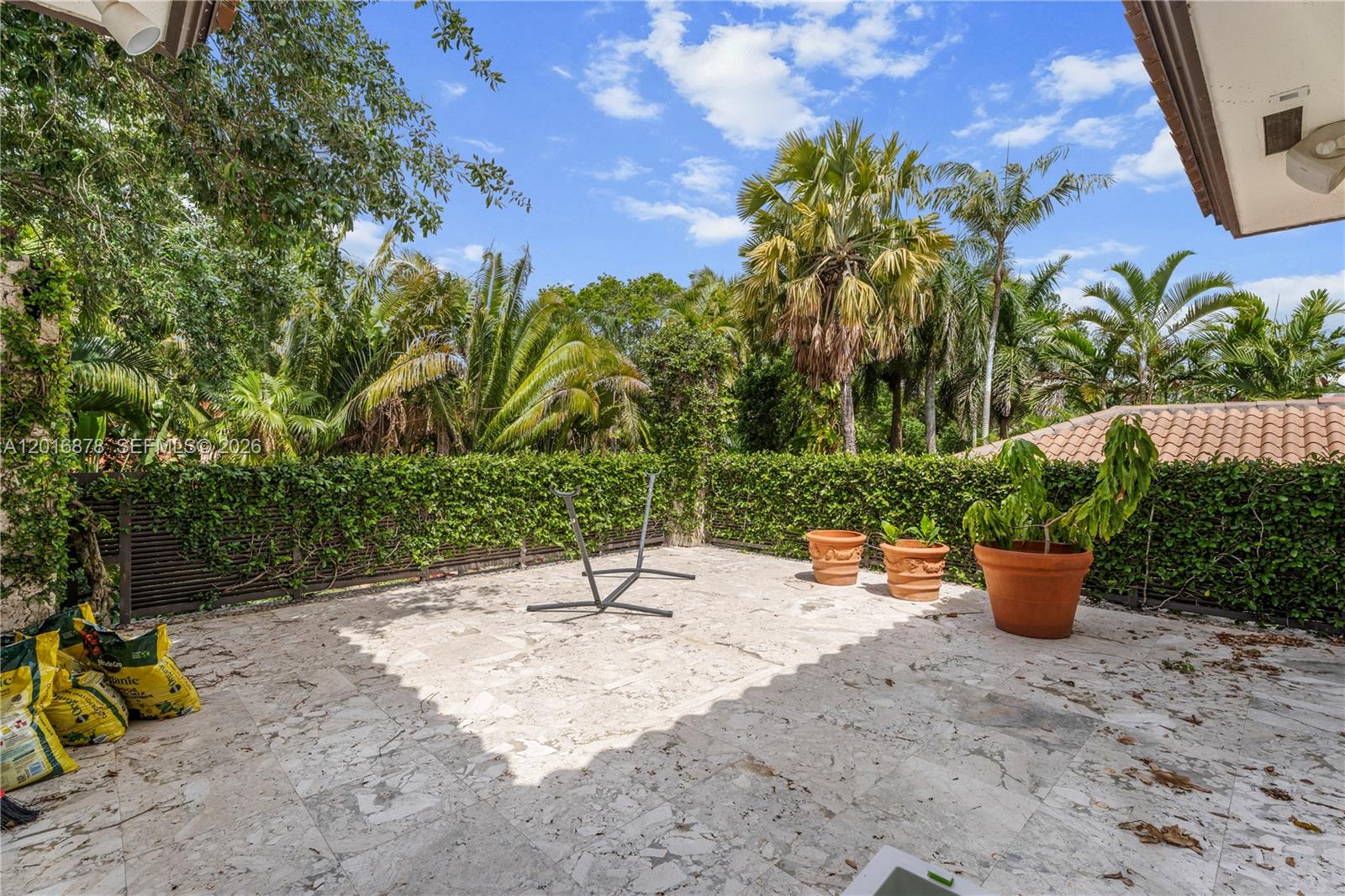 8550 Old Cutler Rd, Coral Gables FL 33143