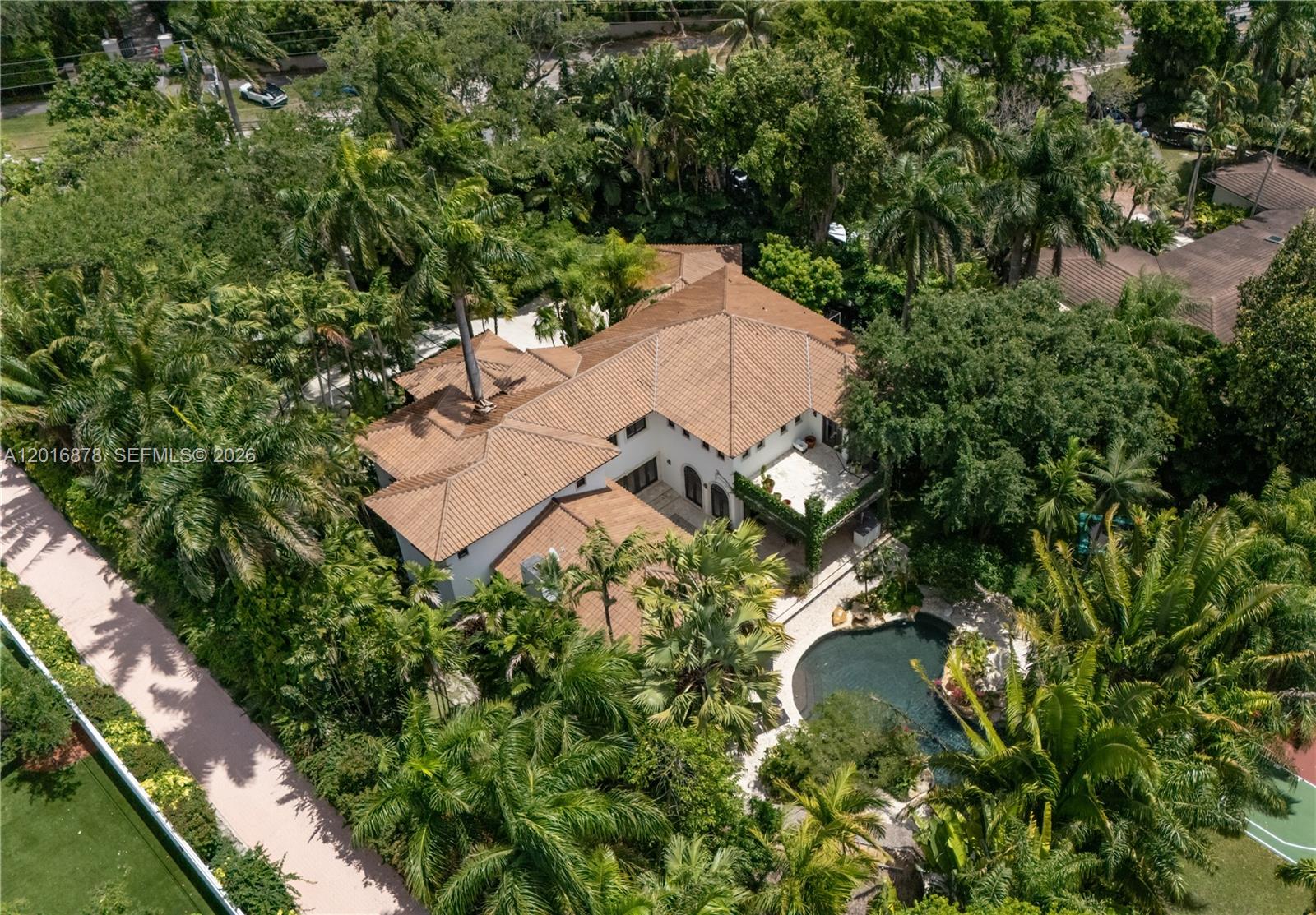 8550 Old Cutler Rd, Coral Gables FL 33143