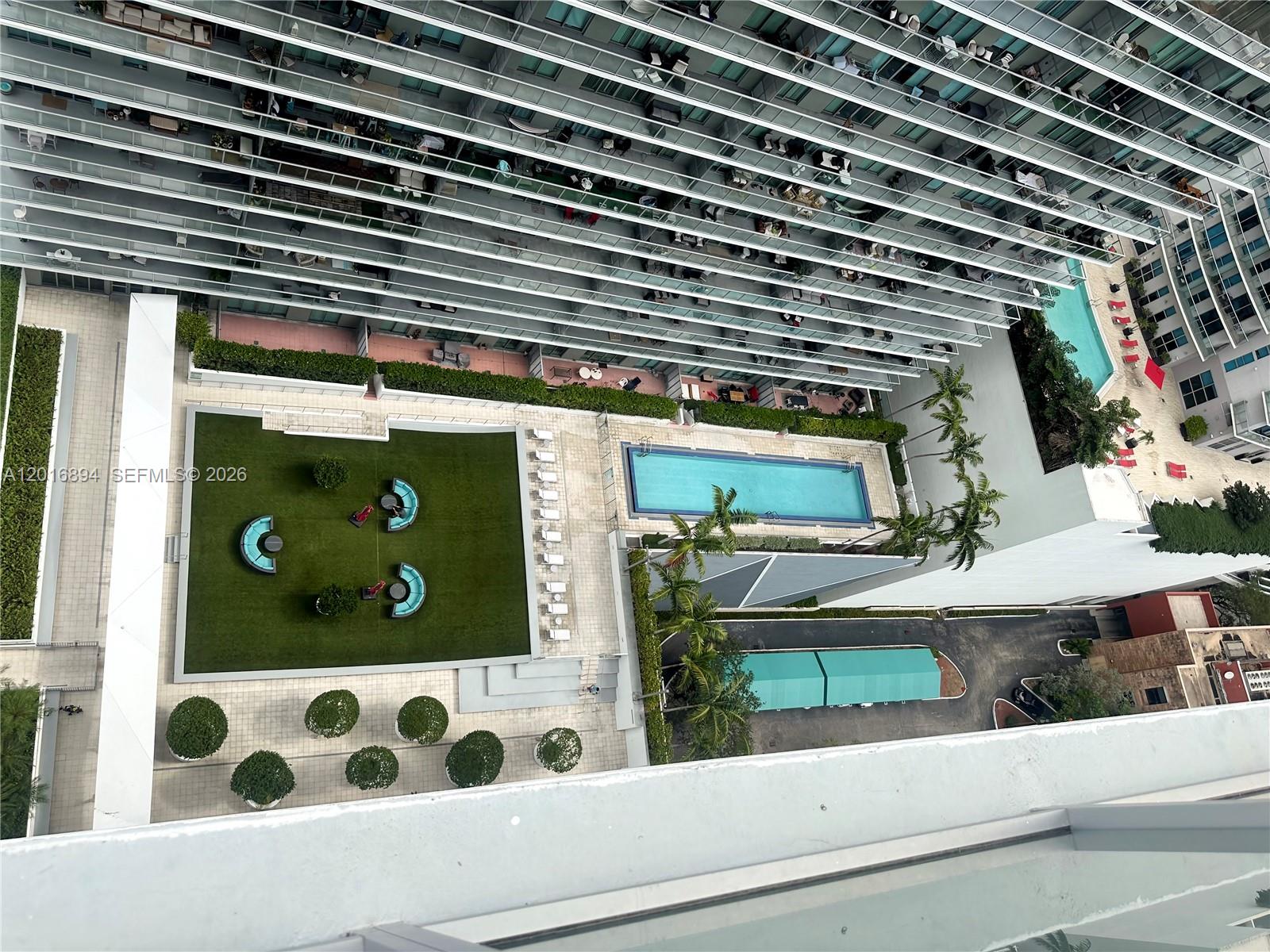 79 SW 12th St #2809-S, Miami FL 33130