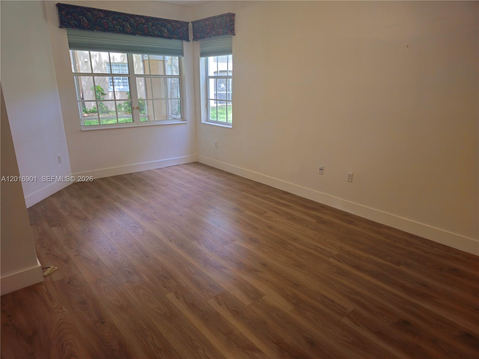 14715 Balgowan Rd #104-9, Miami Lakes FL 33016