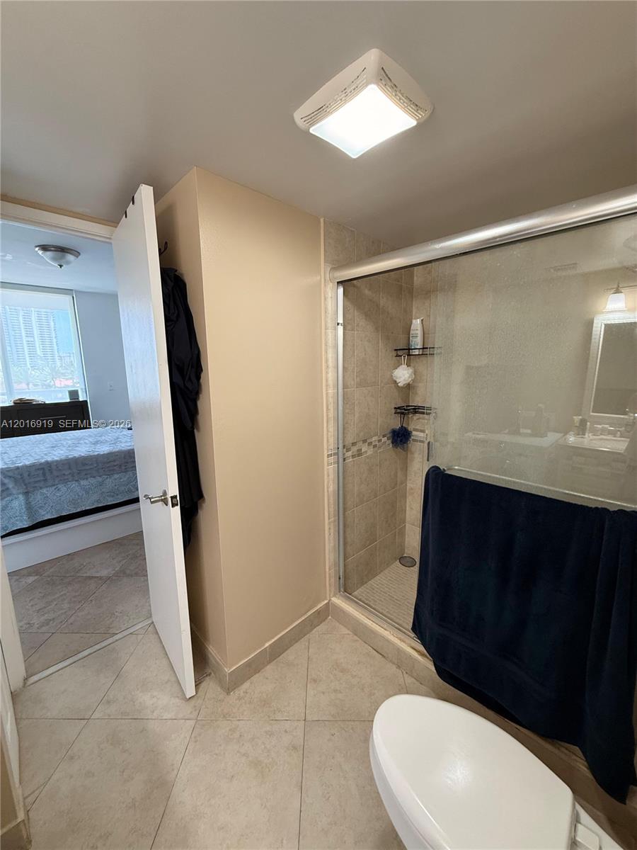 3701 N Country Club Dr #502, Aventura FL 33180