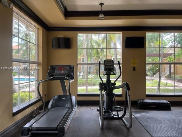 8000 N Nob Hill Rd #206, Tamarac FL 33321