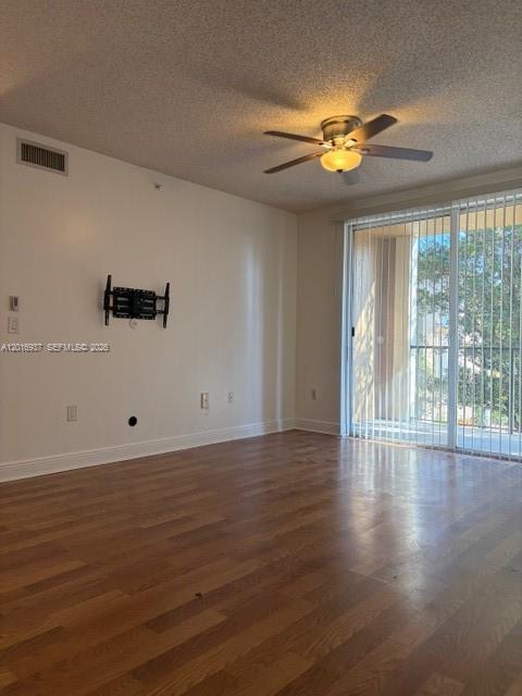 8000 N Nob Hill Rd #206, Tamarac FL 33321