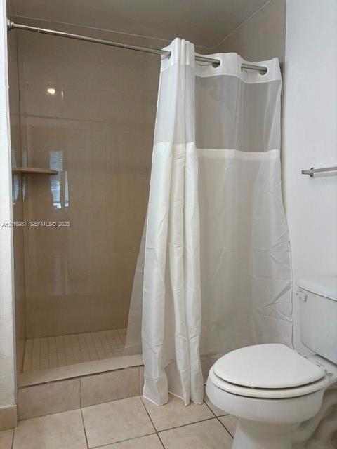 8000 N Nob Hill Rd #206, Tamarac FL 33321