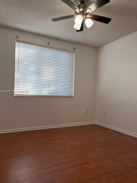 8000 N Nob Hill Rd #206, Tamarac FL 33321