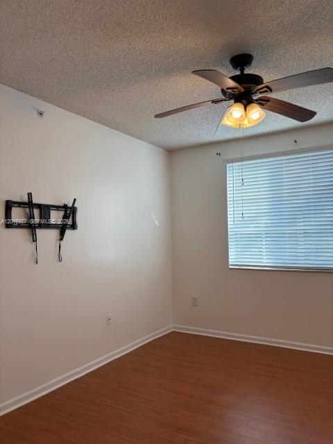 8000 N Nob Hill Rd #206, Tamarac FL 33321