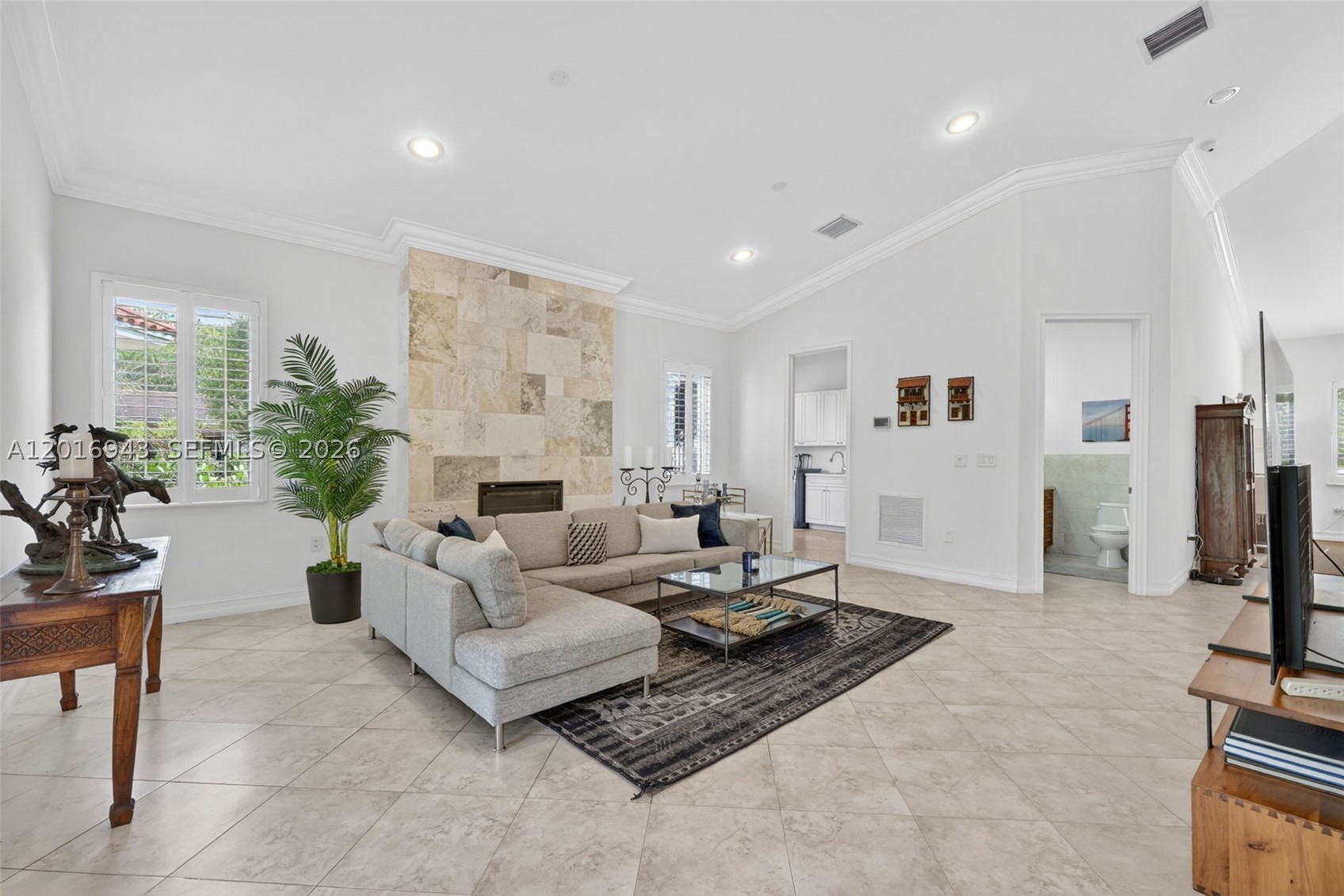 18461 SW 83rd Ave, Cutler Bay FL 33157