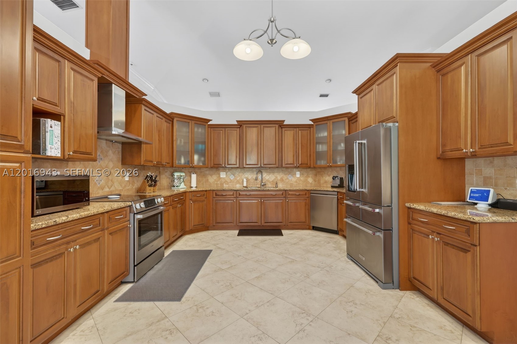 18461 SW 83rd Ave, Cutler Bay FL 33157