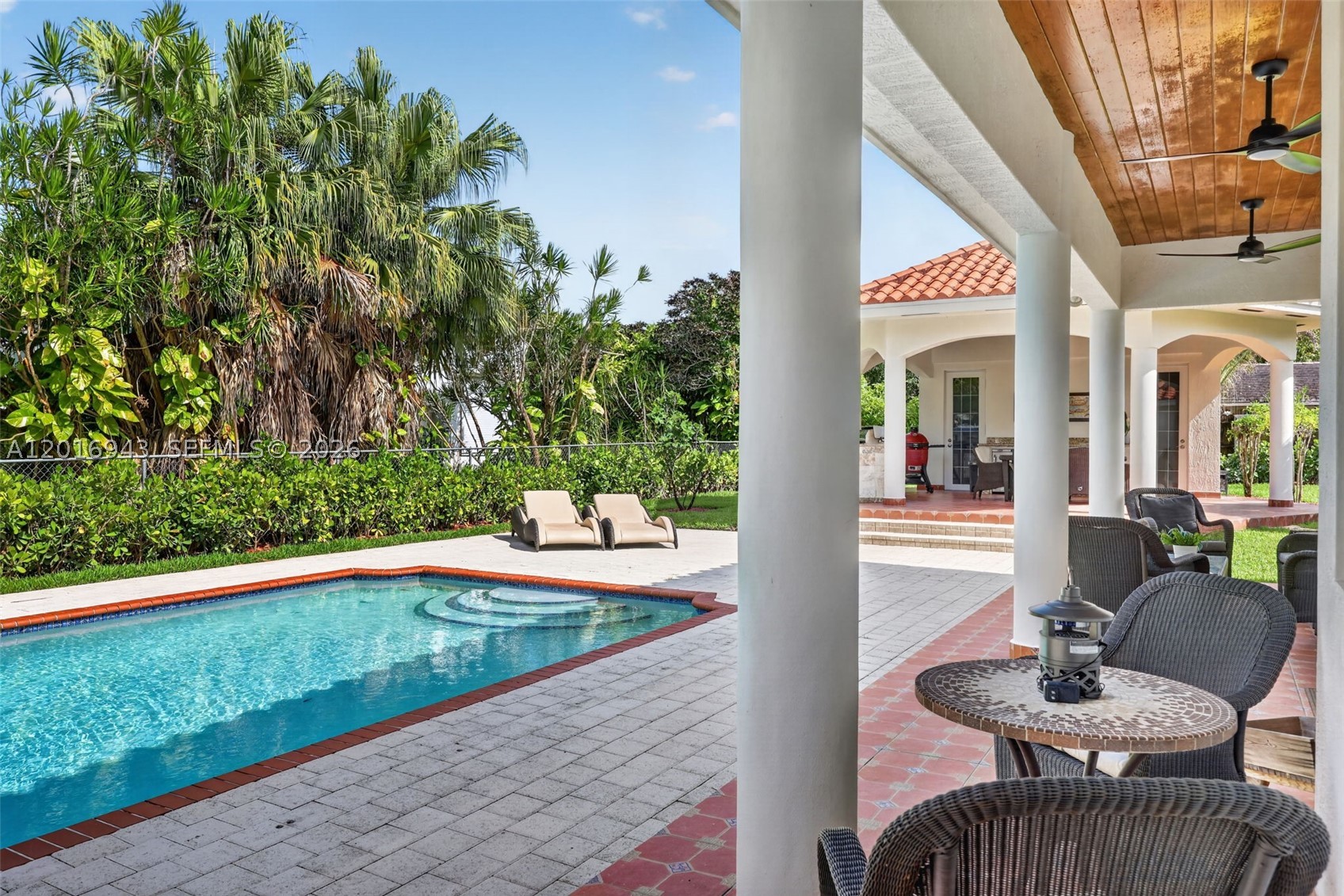 18461 SW 83rd Ave, Cutler Bay FL 33157