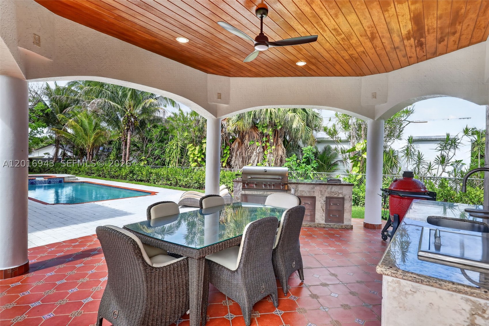 18461 SW 83rd Ave, Cutler Bay FL 33157