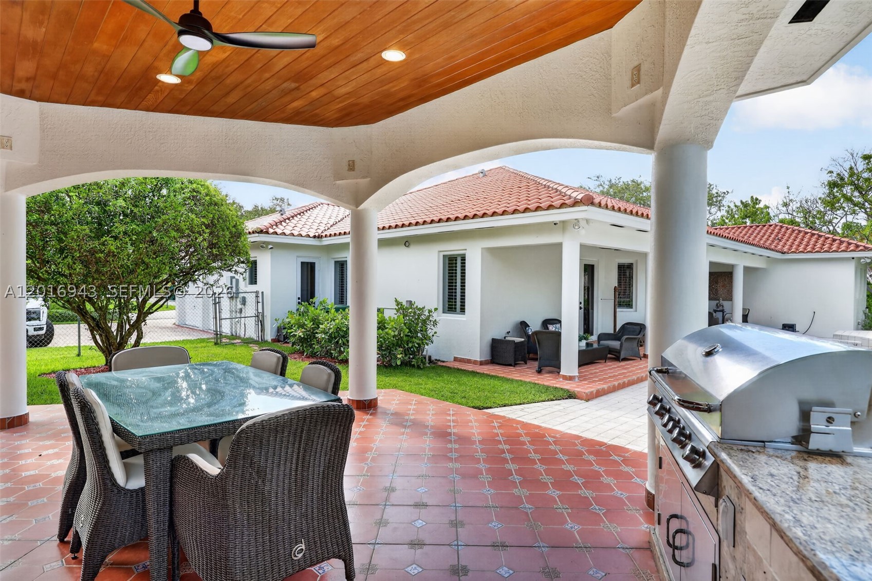 18461 SW 83rd Ave, Cutler Bay FL 33157