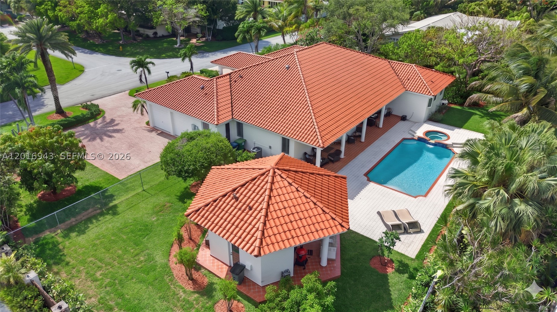 18461 SW 83rd Ave, Cutler Bay FL 33157