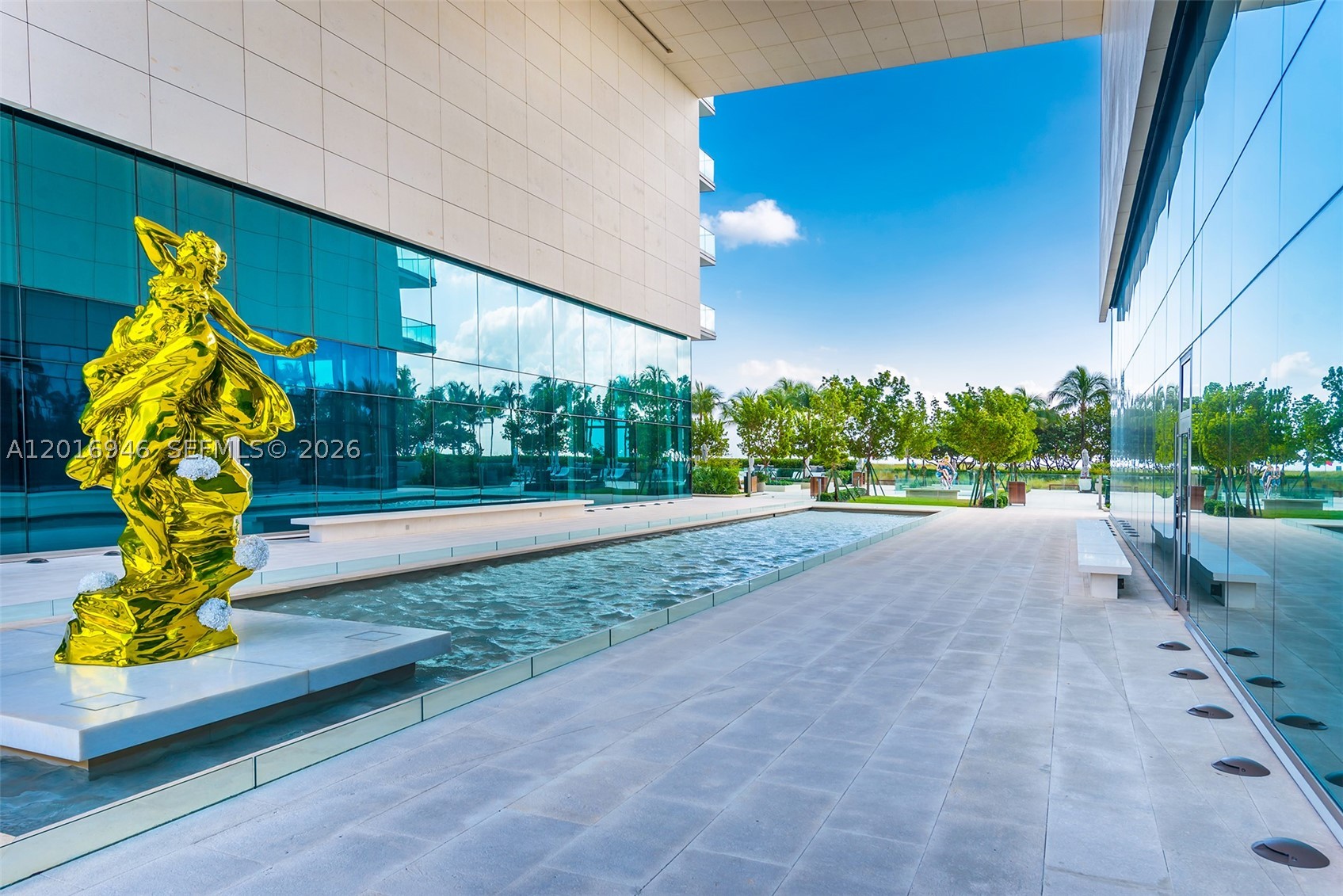 10201 Collins Ave #1806, Bal Harbour FL 33154