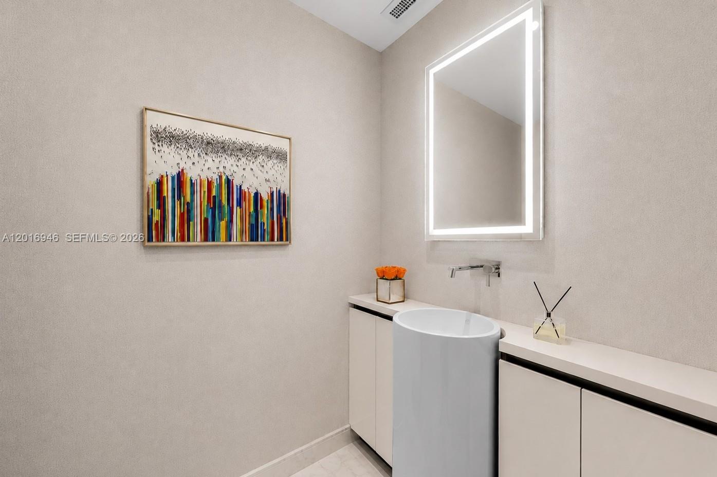 10201 Collins Ave #1806, Bal Harbour FL 33154