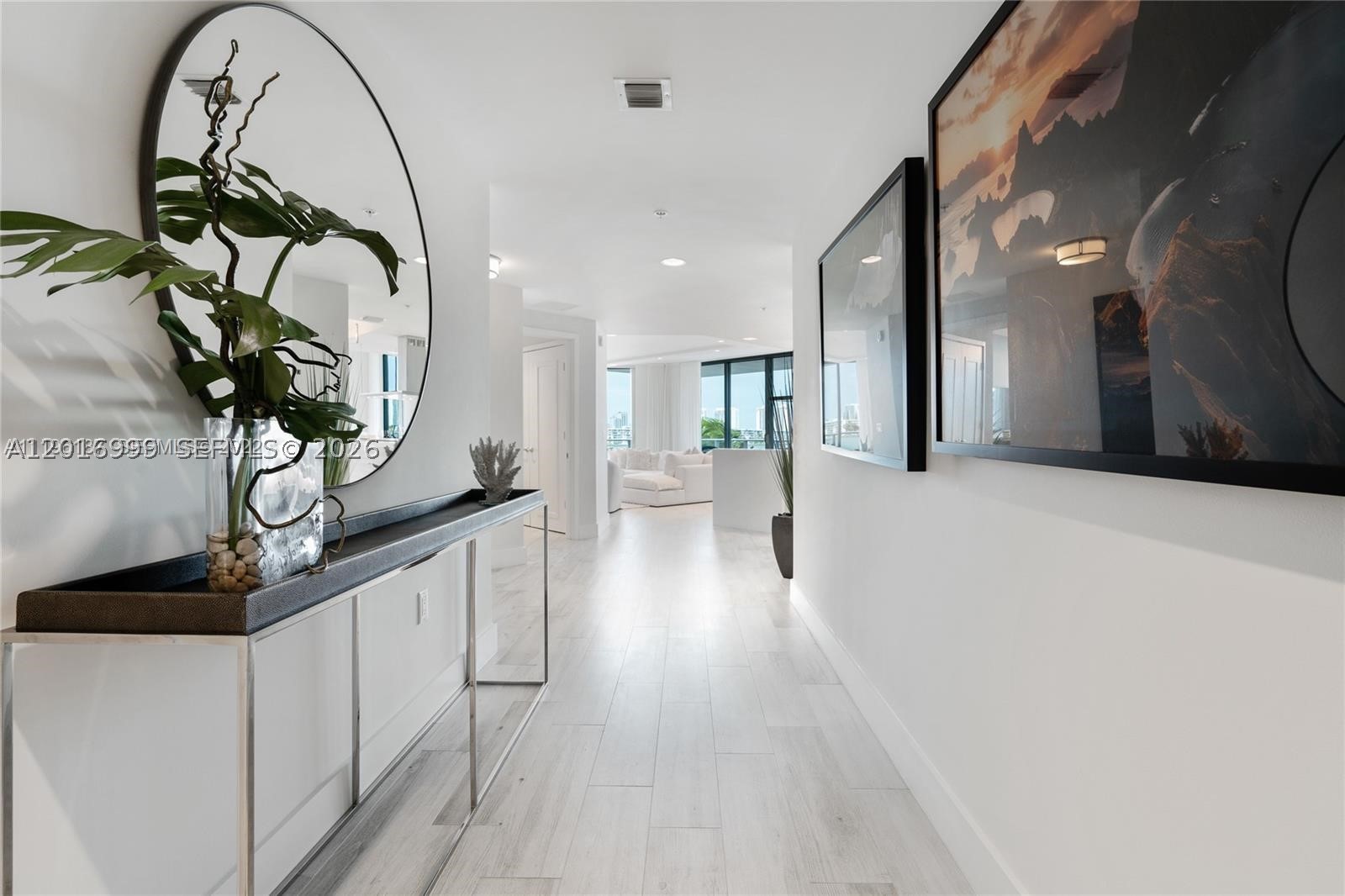 17111 Biscayne Blvd #209, North Miami Beach FL 33160
