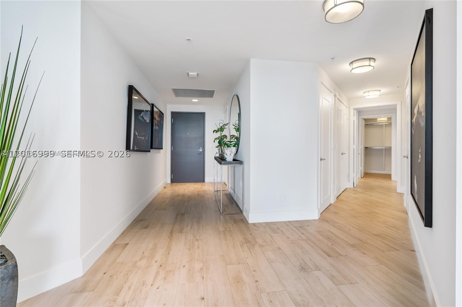 17111 Biscayne Blvd #209, North Miami Beach FL 33160