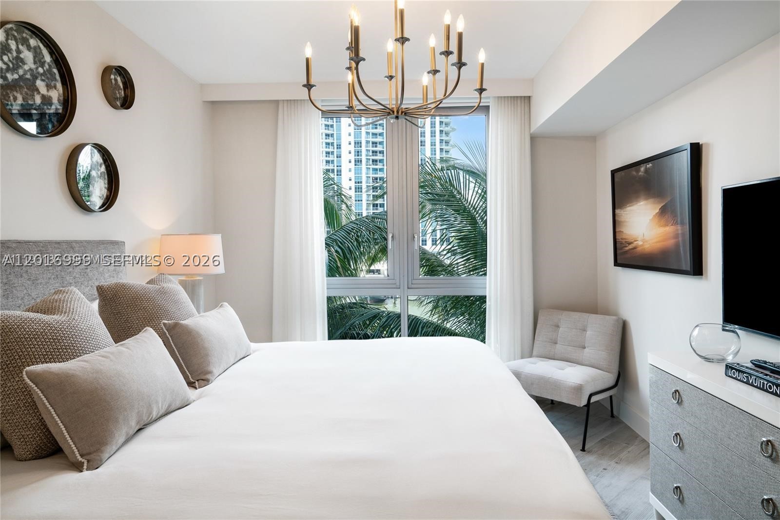 17111 Biscayne Blvd #209, North Miami Beach FL 33160