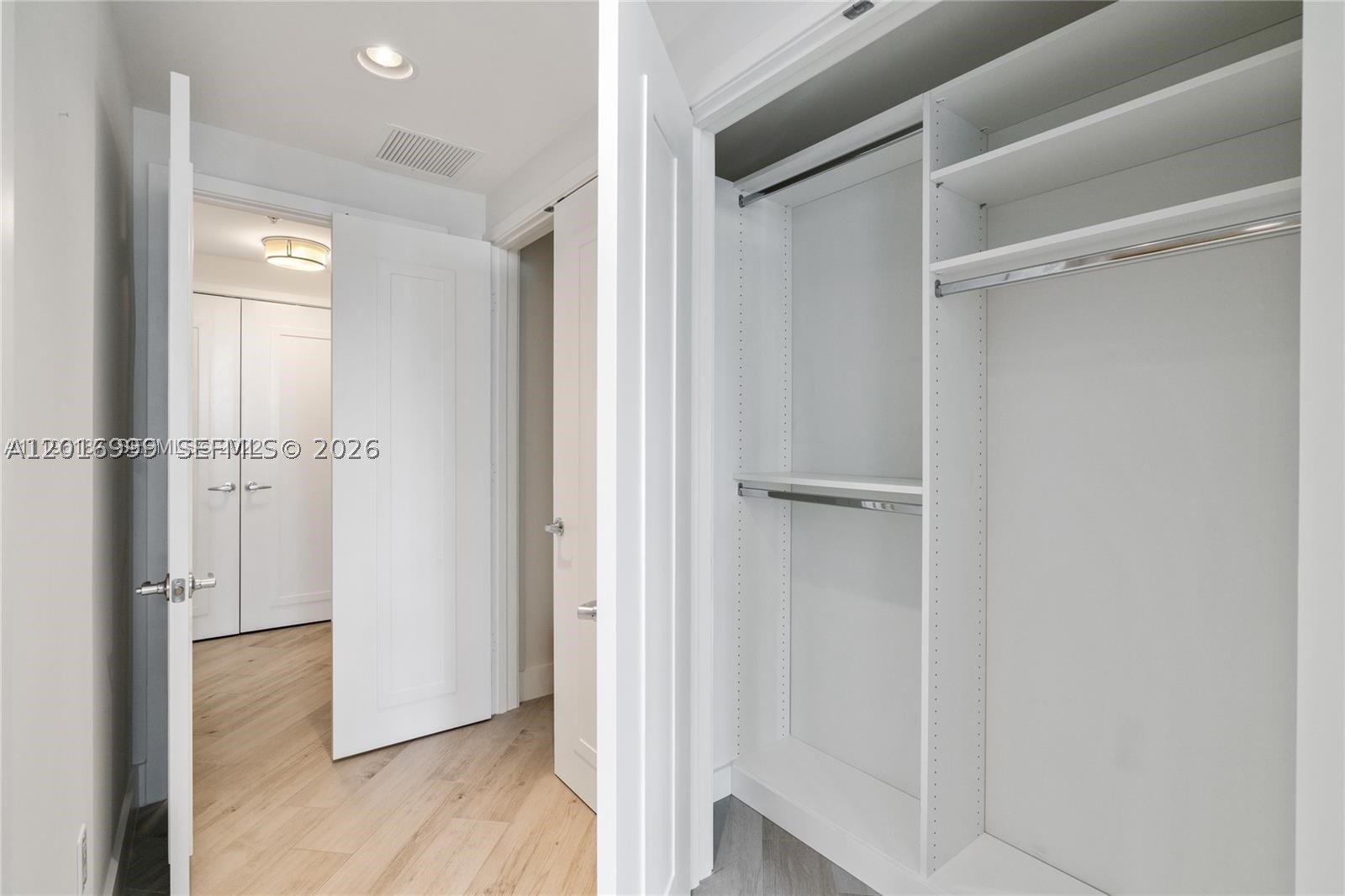 17111 Biscayne Blvd #209, North Miami Beach FL 33160
