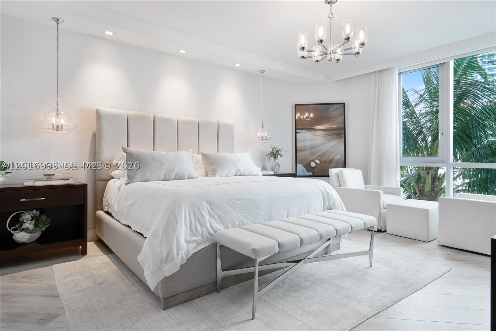 17111 Biscayne Blvd #209, North Miami Beach FL 33160