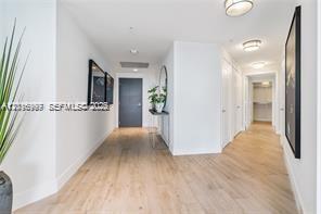 17111 Biscayne Blvd #209, North Miami Beach FL 33160