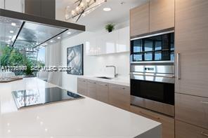 17111 Biscayne Blvd #209, North Miami Beach FL 33160