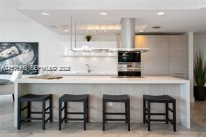 17111 Biscayne Blvd #209, North Miami Beach FL 33160