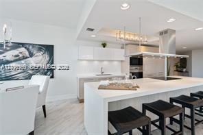 17111 Biscayne Blvd #209, North Miami Beach FL 33160