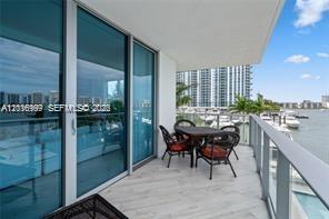17111 Biscayne Blvd #209, North Miami Beach FL 33160