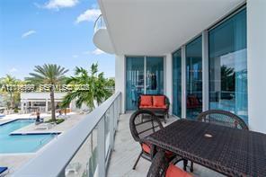 17111 Biscayne Blvd #209, North Miami Beach FL 33160