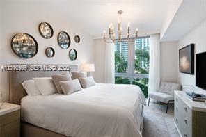 17111 Biscayne Blvd #209, North Miami Beach FL 33160