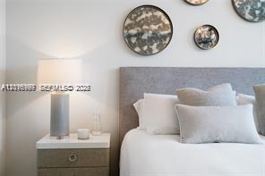 17111 Biscayne Blvd #209, North Miami Beach FL 33160