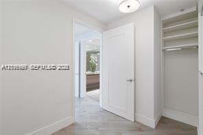 17111 Biscayne Blvd #209, North Miami Beach FL 33160