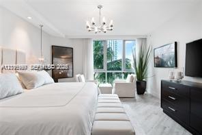 17111 Biscayne Blvd #209, North Miami Beach FL 33160
