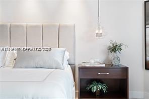17111 Biscayne Blvd #209, North Miami Beach FL 33160