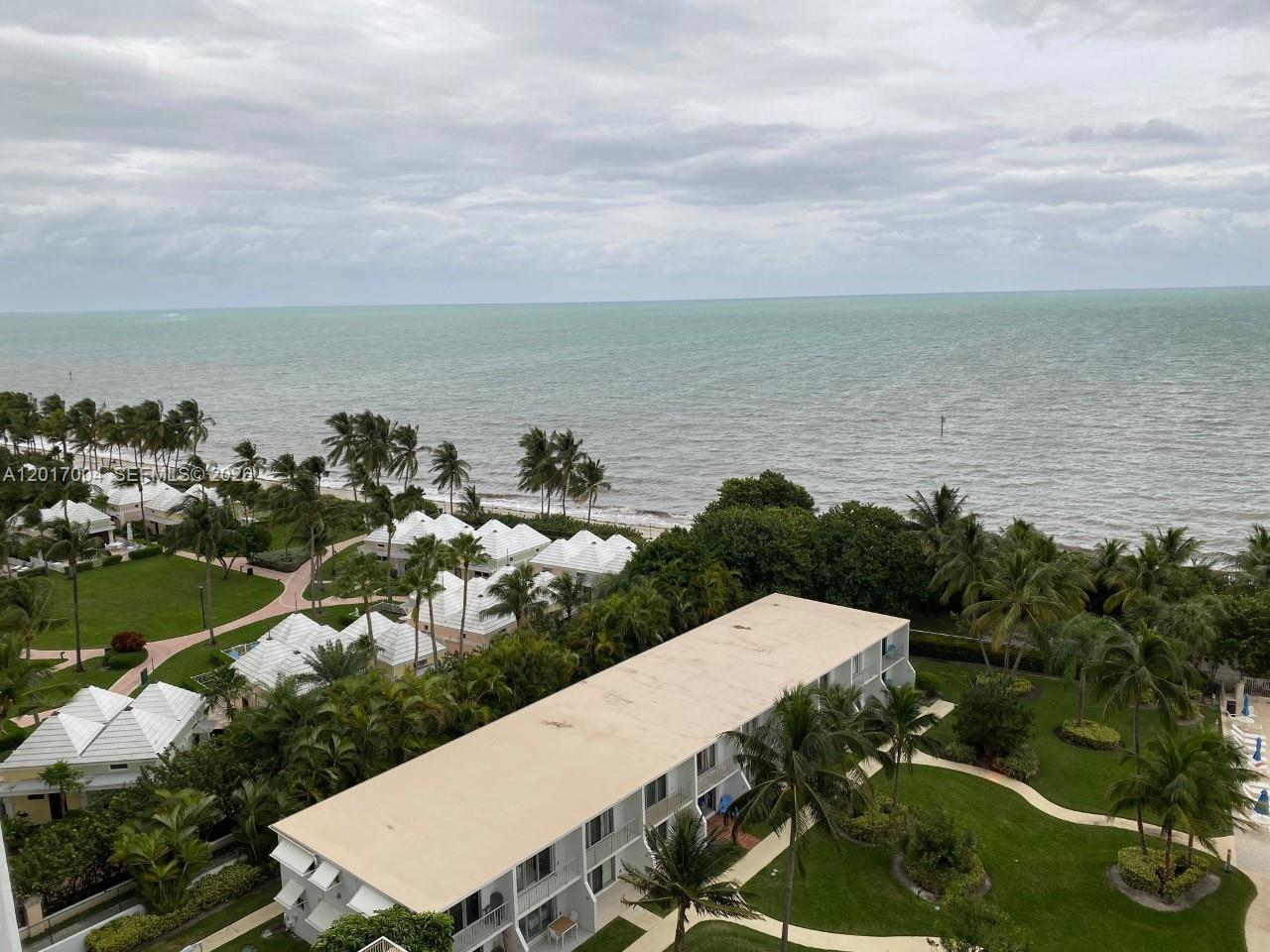 881 Ocean Dr #10E, Key Biscayne FL 33149