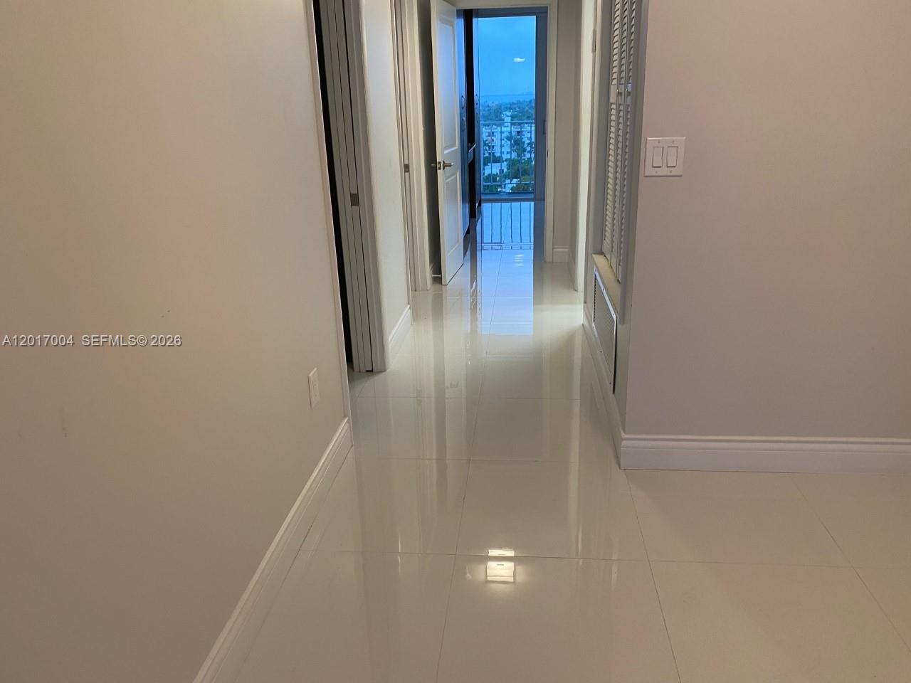 881 Ocean Dr #10E, Key Biscayne FL 33149