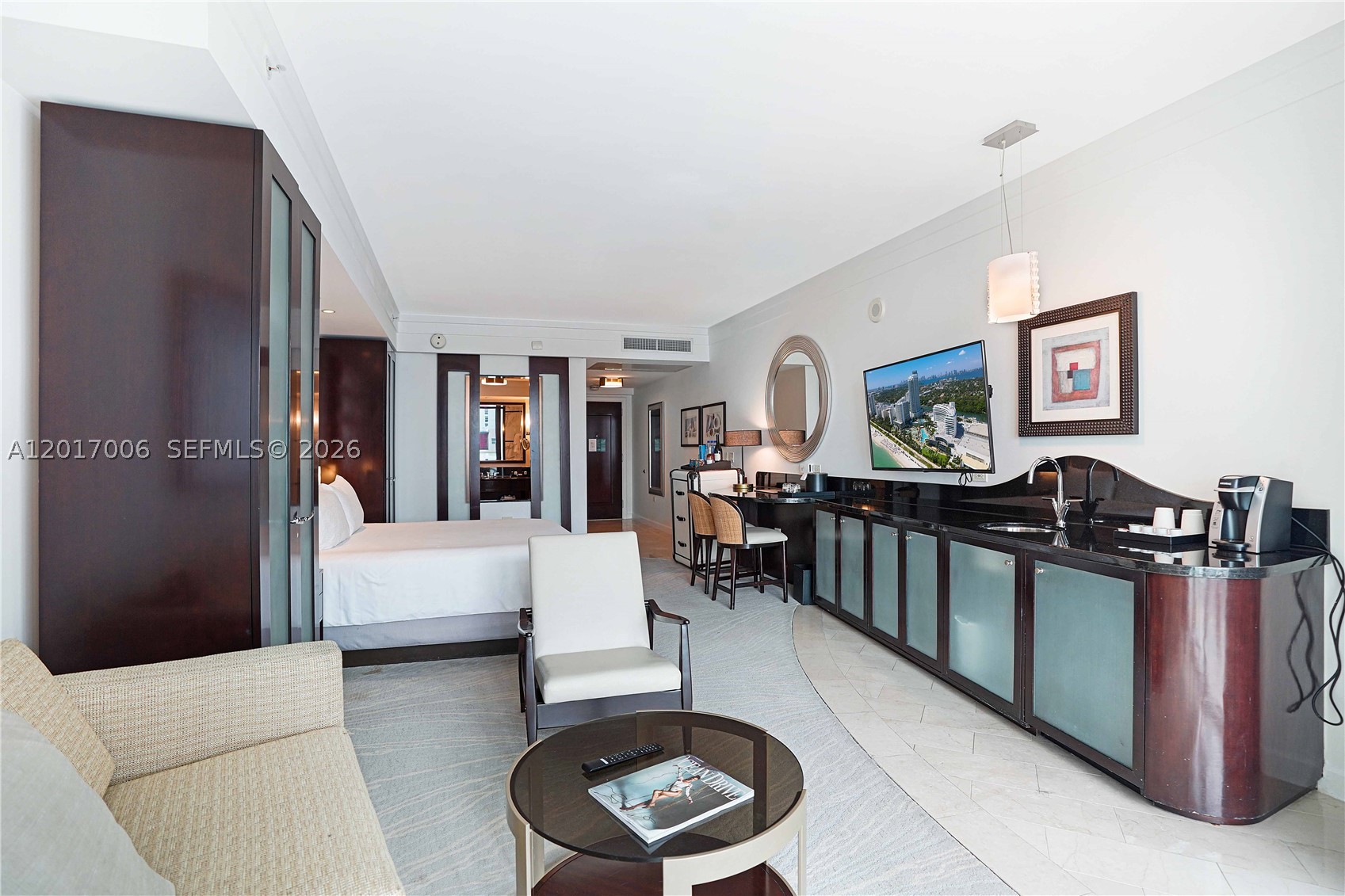 4391 Collins Ave #916, Miami Beach FL 33140