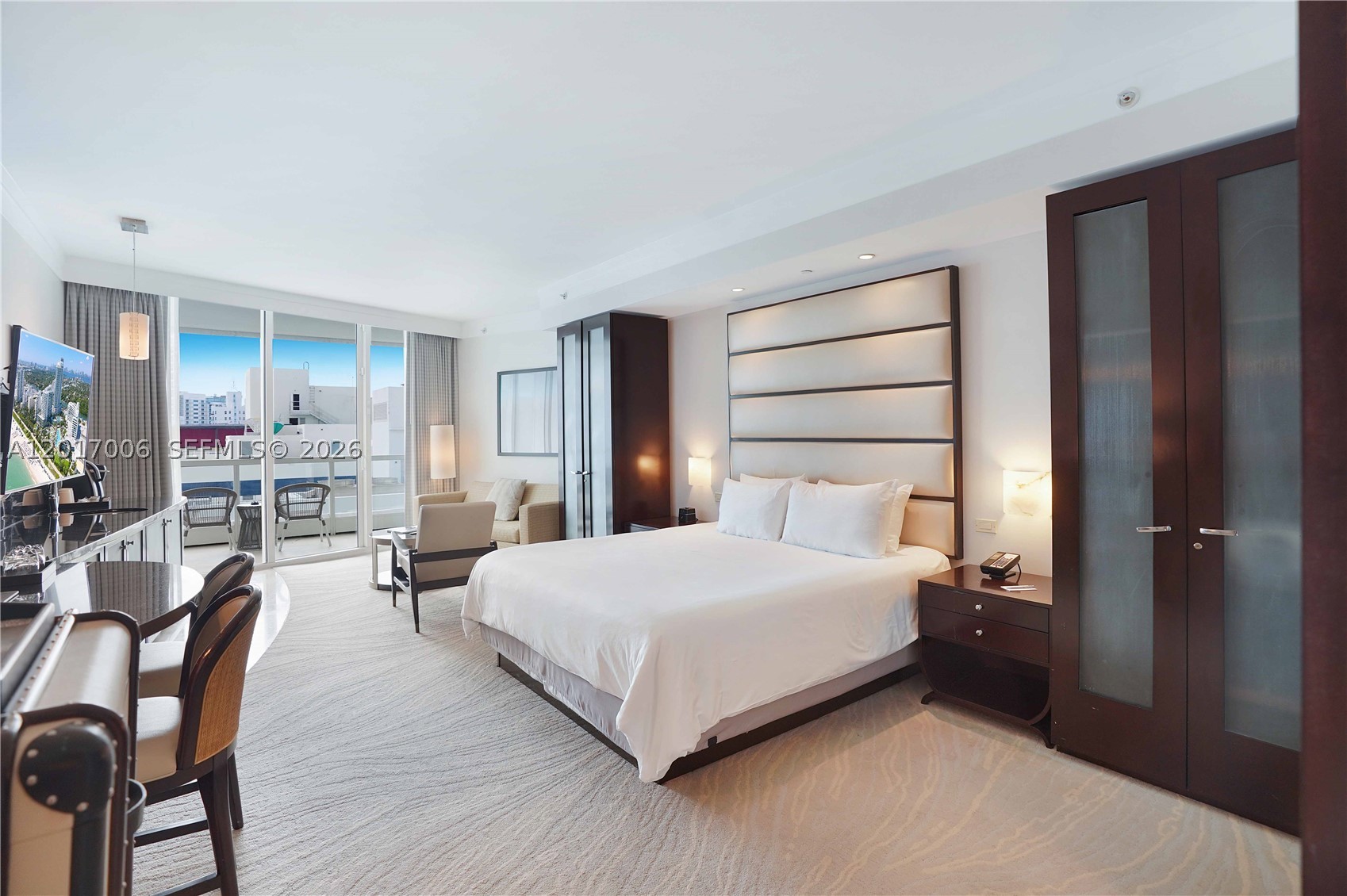 4391 Collins Ave #916, Miami Beach FL 33140