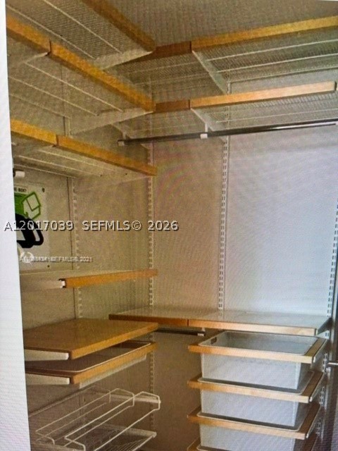 Miami FL 33131 - A12017039