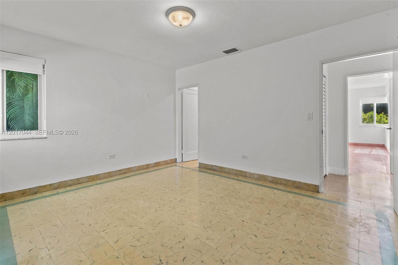 2900 Granada Blvd, Coral Gables FL 33134