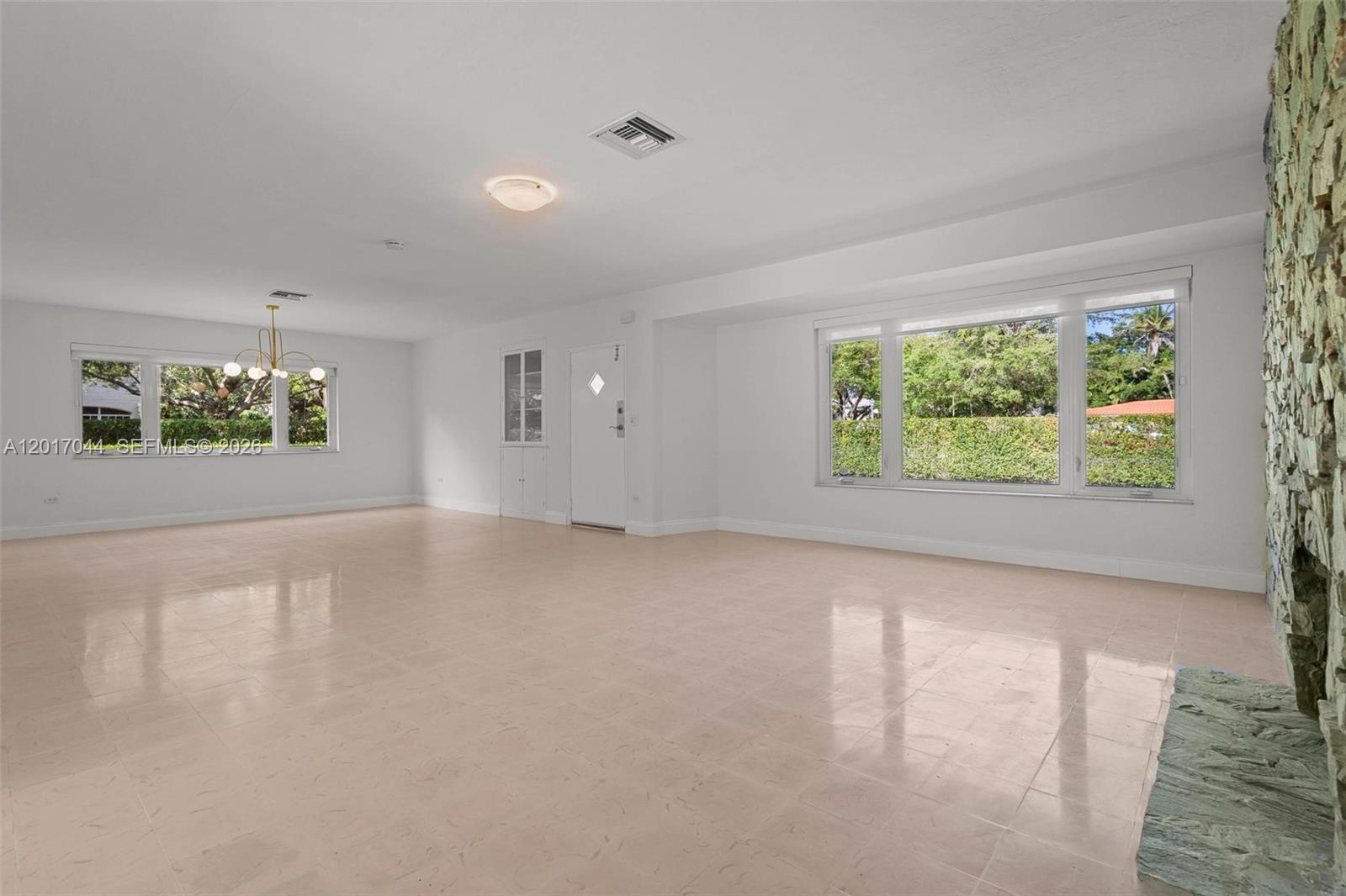 2900 Granada Blvd, Coral Gables FL 33134